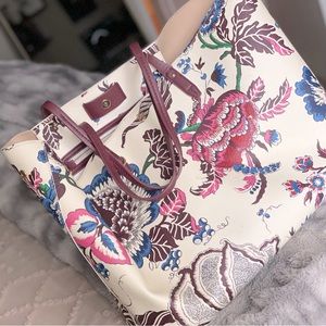 Tory Burch Kerrington Large Tote